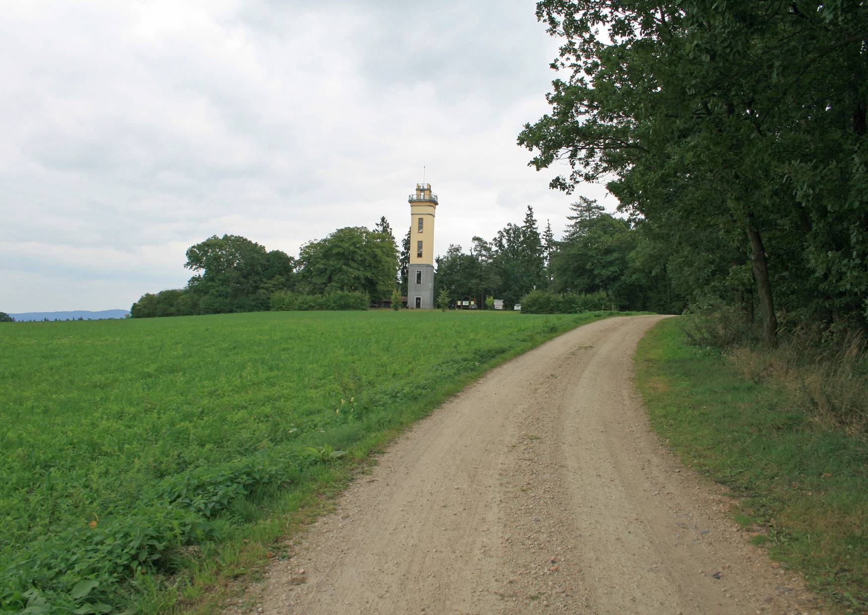 Wanderweg Monumentberg bei Groß Radisch