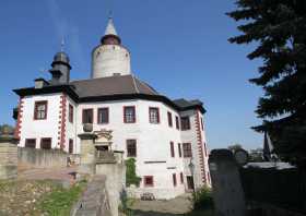 Bergfried Burg Posterstein