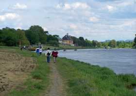 Wanderung zum Schlosspark Pillnitz