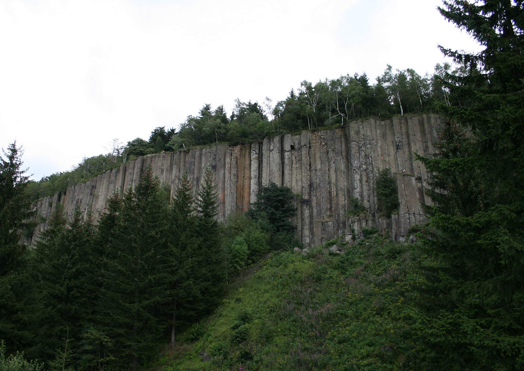 Der Scheibenberg bei der Bergstadt Scheibenberg - Basaltsäulen