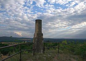 Der Cottaer Spitzberg mit Aussichtspunkt