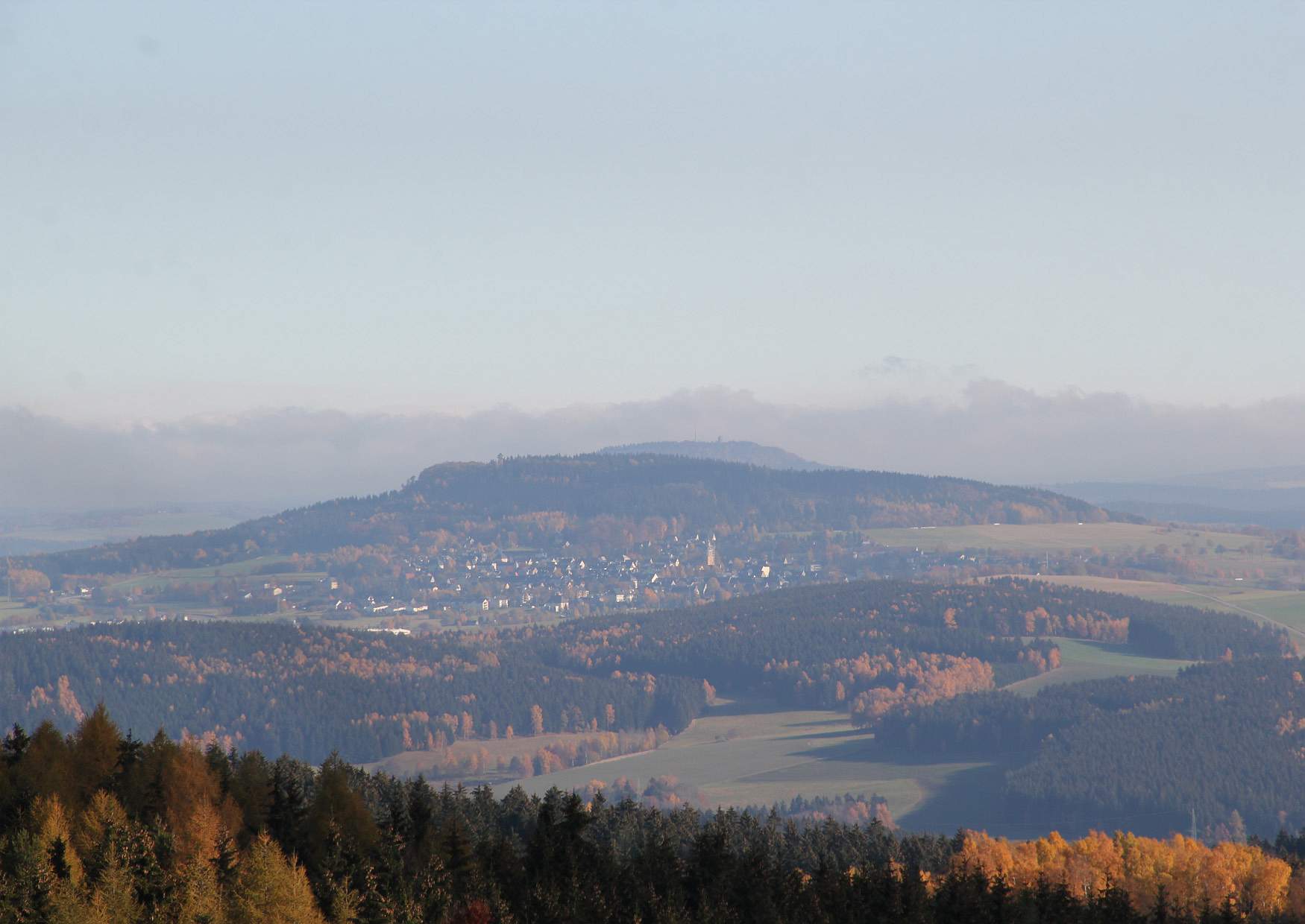 Der Blick vom König-Albert-Turm auf dem Spiegelwald - Scheibenberg, Bärenstein