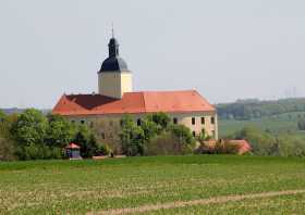 Schloss Hirschstein an der Elbe