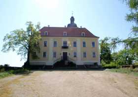 Schloss Hirschstein (Neuhirschstein)