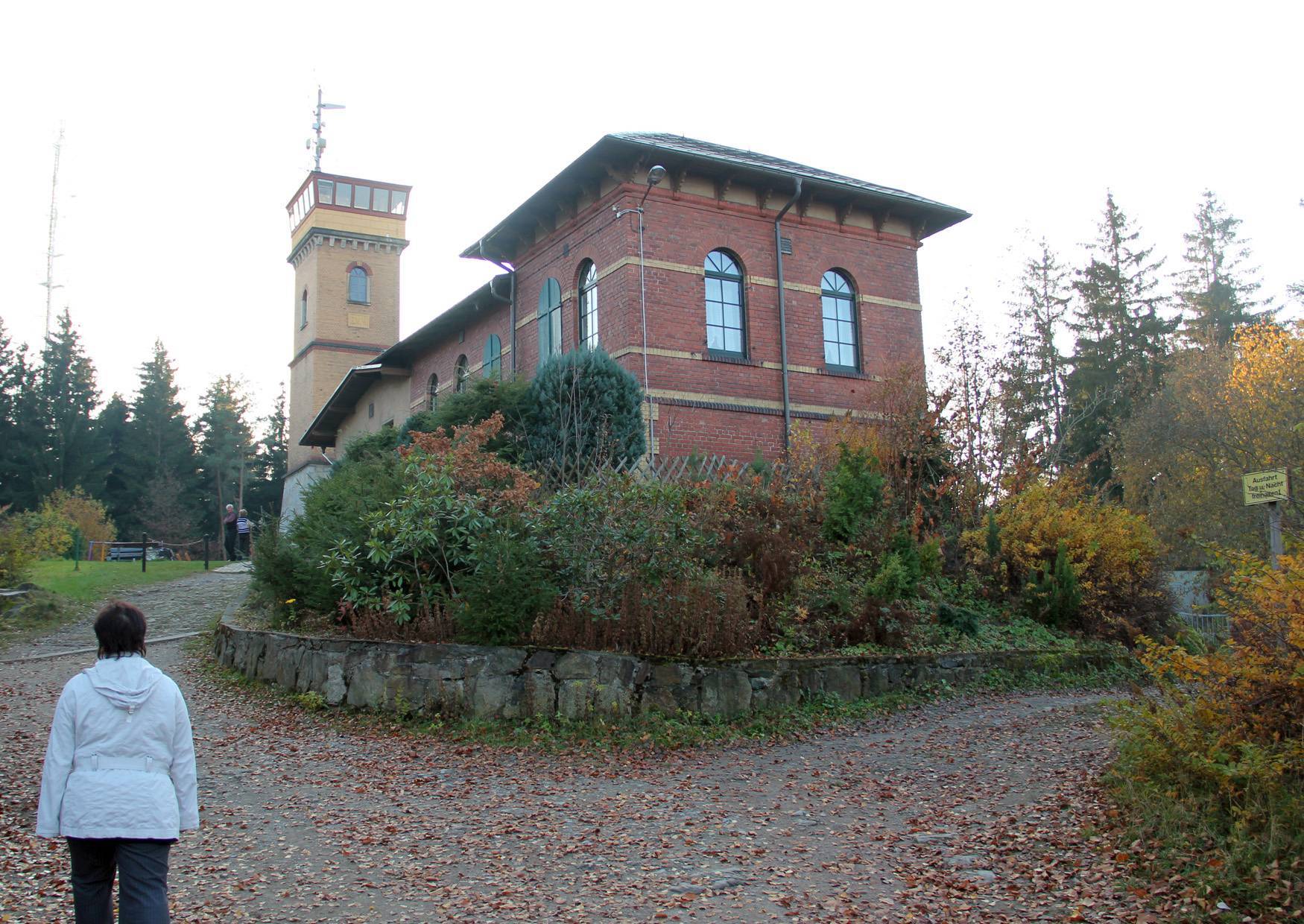 Köhlerturm auf dem Gleesberg bei Schneeberg