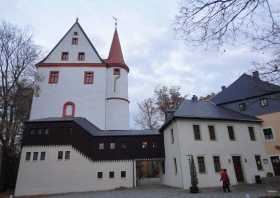 Schloss Schlettau von vorn