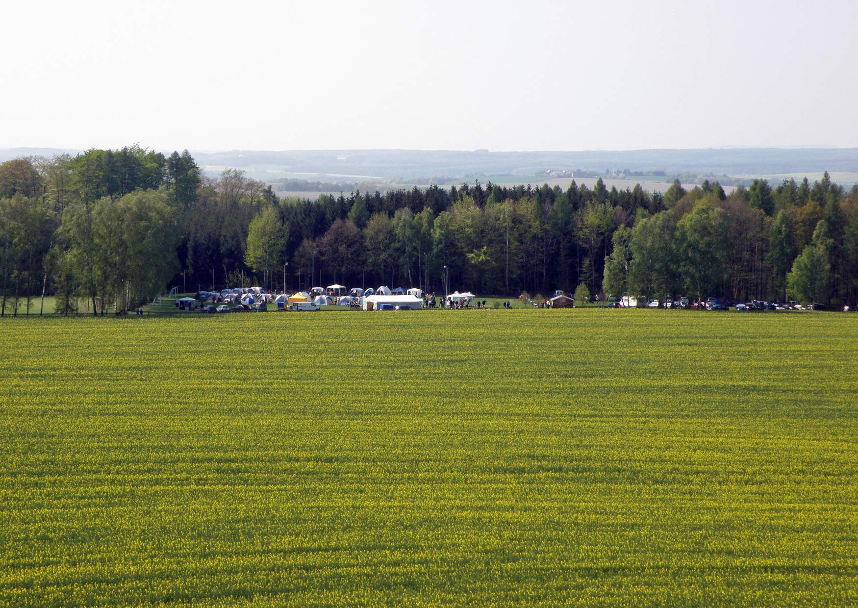 Der Blick vom Turm auf der Schillerhöhe in Geringswalde zum Sportplatz