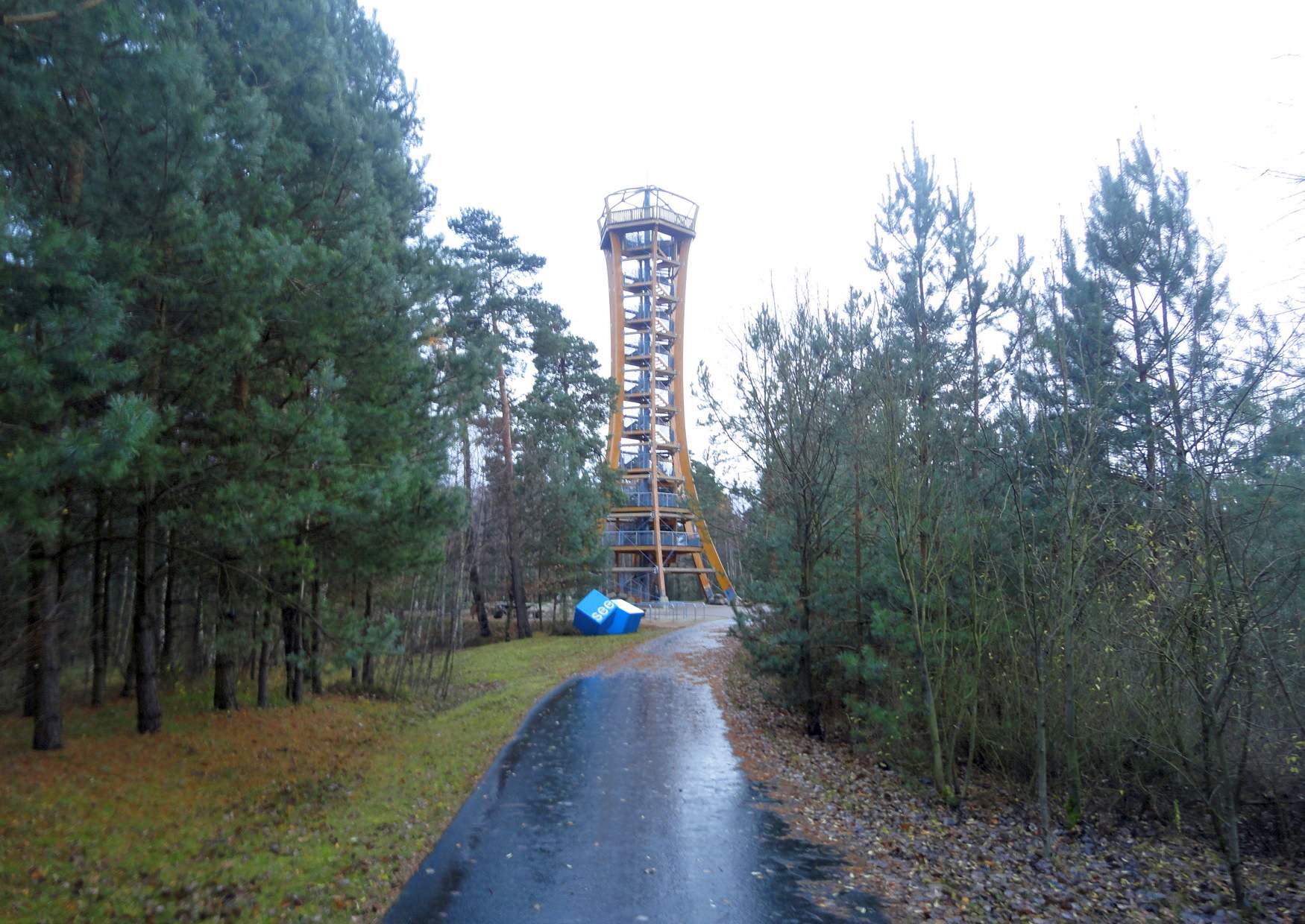 Ausflugsziel Cottbus Weißwasser der Aussichtsturm Felixsee