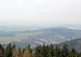 Blick vom Aussichtsturm auf dem Tanzplan nach Hertigswalde und Lichtenhain