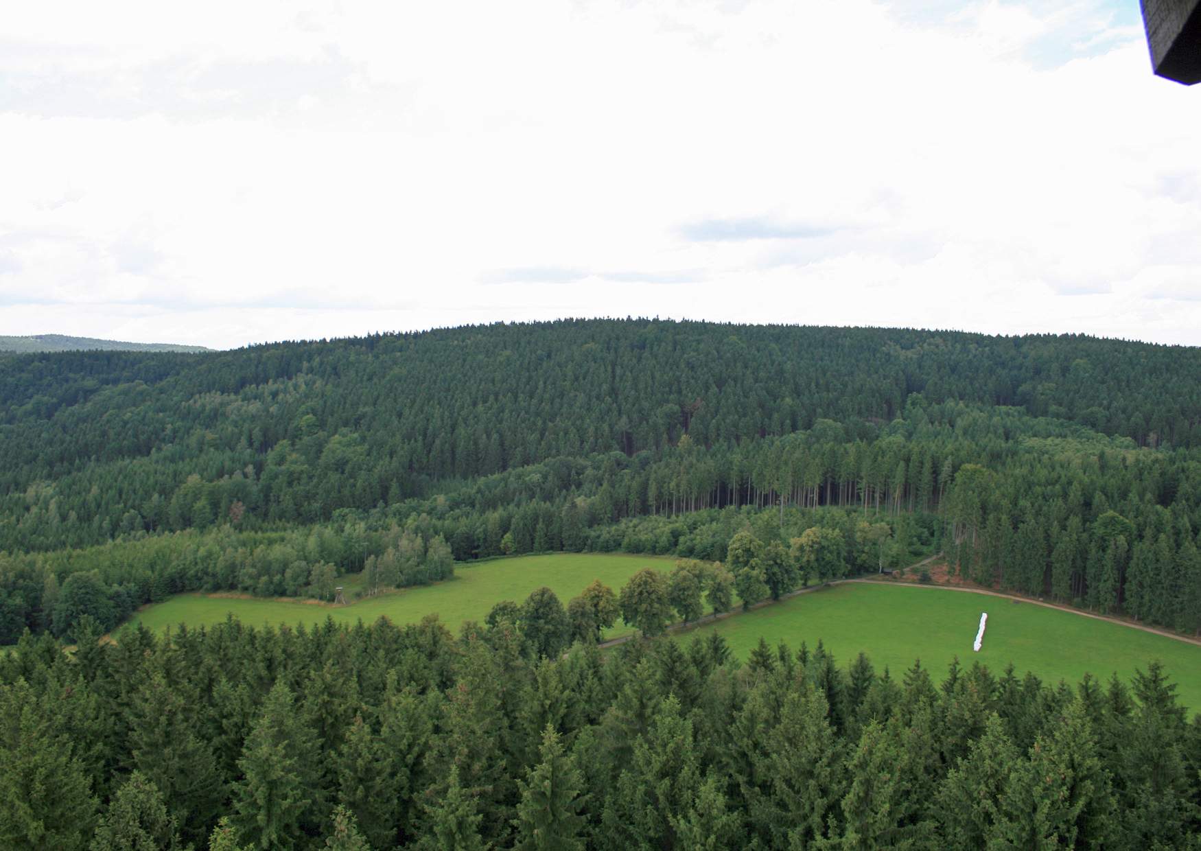 Blick vom Aussichtsturm auf dem Weifberg Richtung Sektor 4 nach Nordwesten