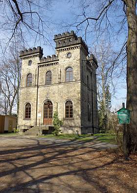 Turmschlösschen Schöne Höhe bei Elbersdorf