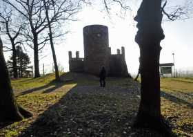 Aussichtspunkt Wartturm Weinböhla im Park am Burggrafenhain