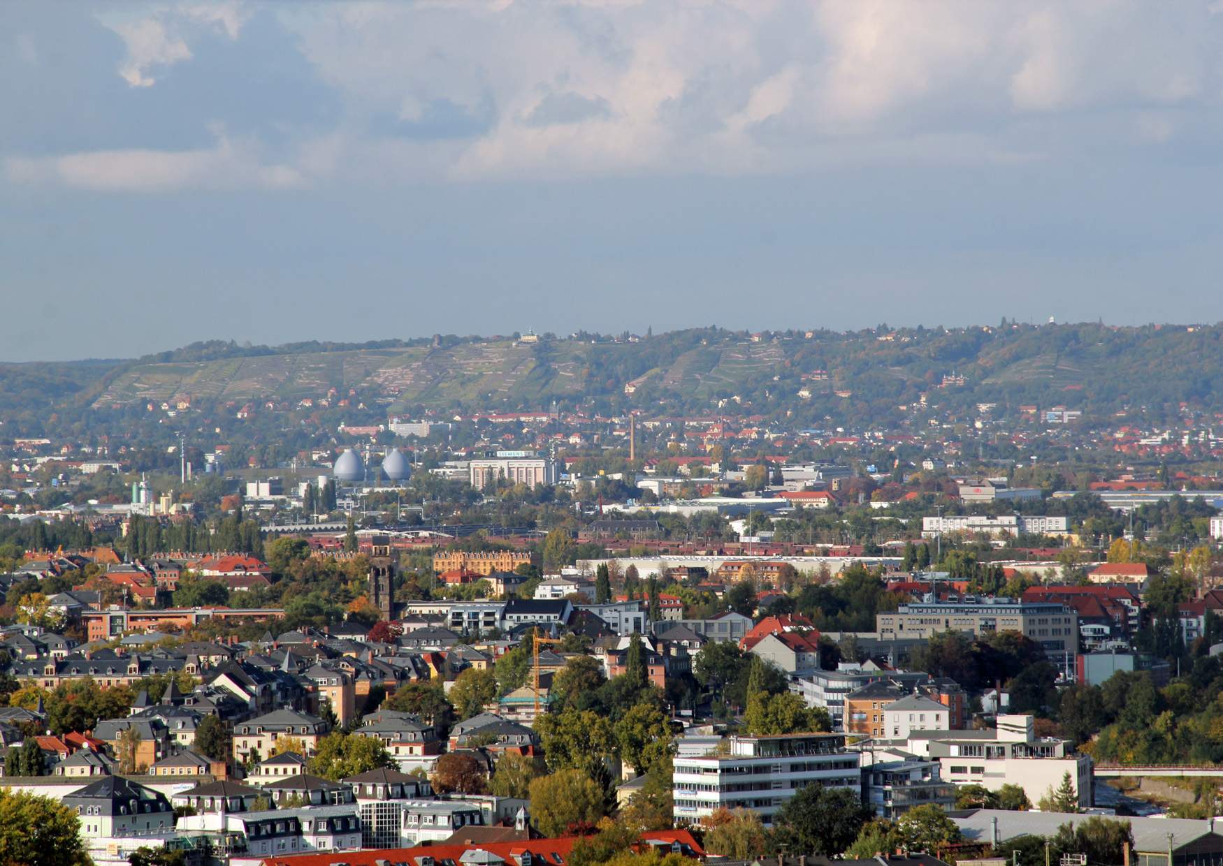 Fichteturm Blick zum Bismarkturm in Radebeul