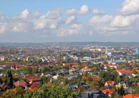 Fichteturm Blick zum Spitzhaus