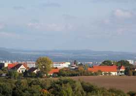 Fichteturm Blick auf die Bowling Arena