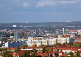 Fichteturm Blick zum WTC Dresden