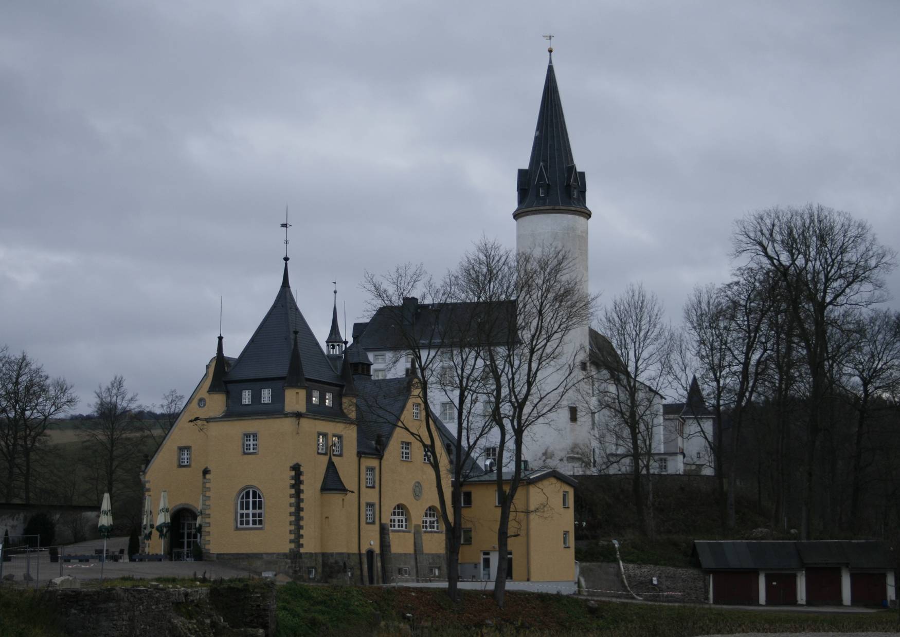 Das Schloss Purschenstein in Märchenschloss bei Neuhausen im Erzgebirge
