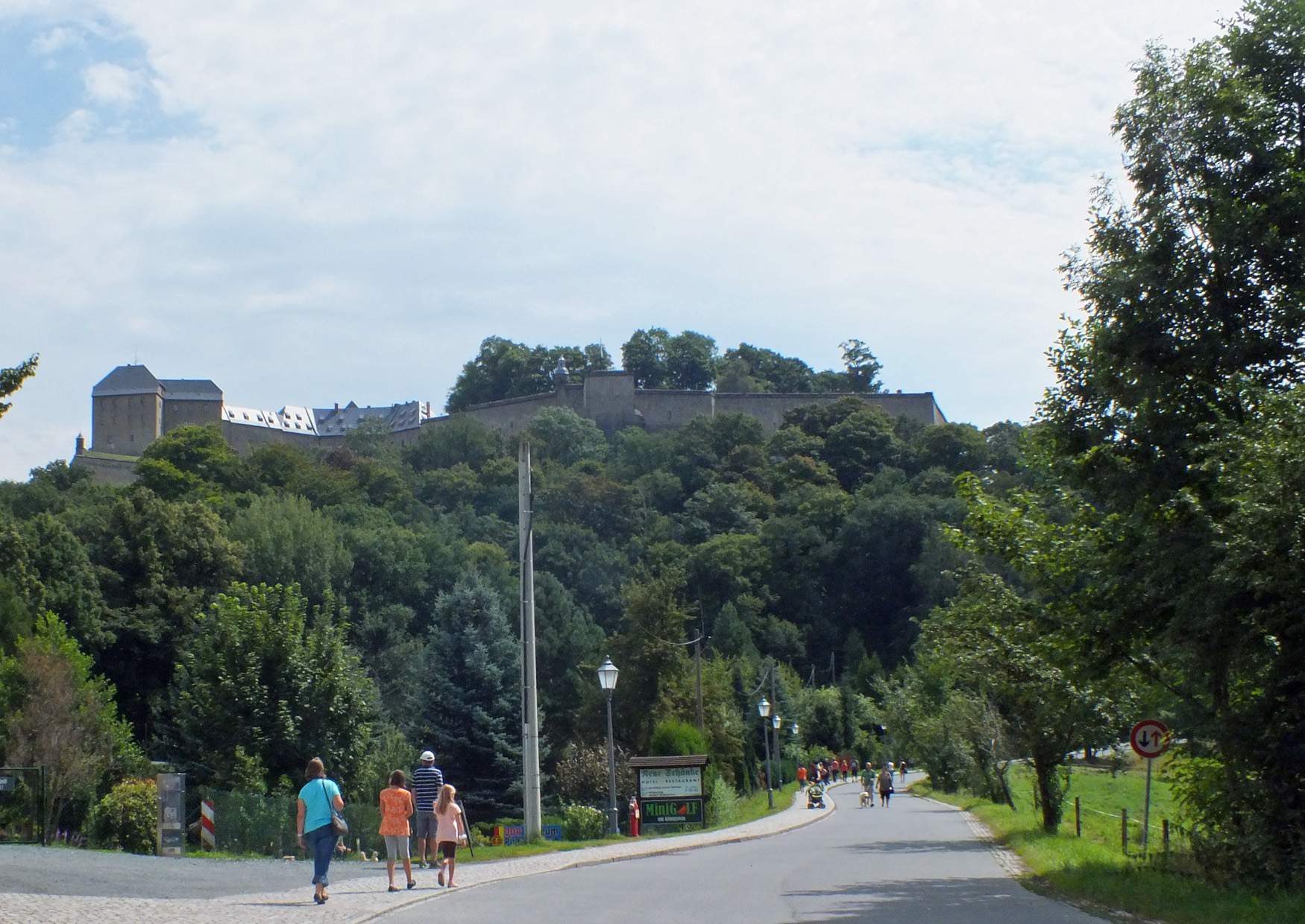 Die Straße zur Festung Königstein