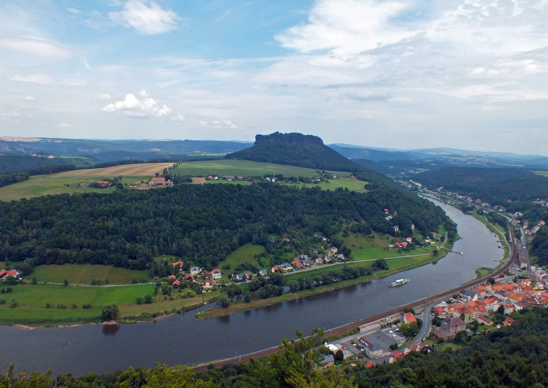 Von der Festung Königstein beobachten wir das Elbtal
