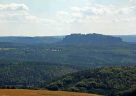 Brandblick zum Pfaffenstein in der Sächsischen Schweiz