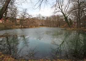 Barockschloß Seußlitz am Schloßteich