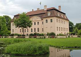 Schloss Branitz im Fürst-Pückler-Park Branitz, Ausflugsziel und Sehenswürdigkeit.