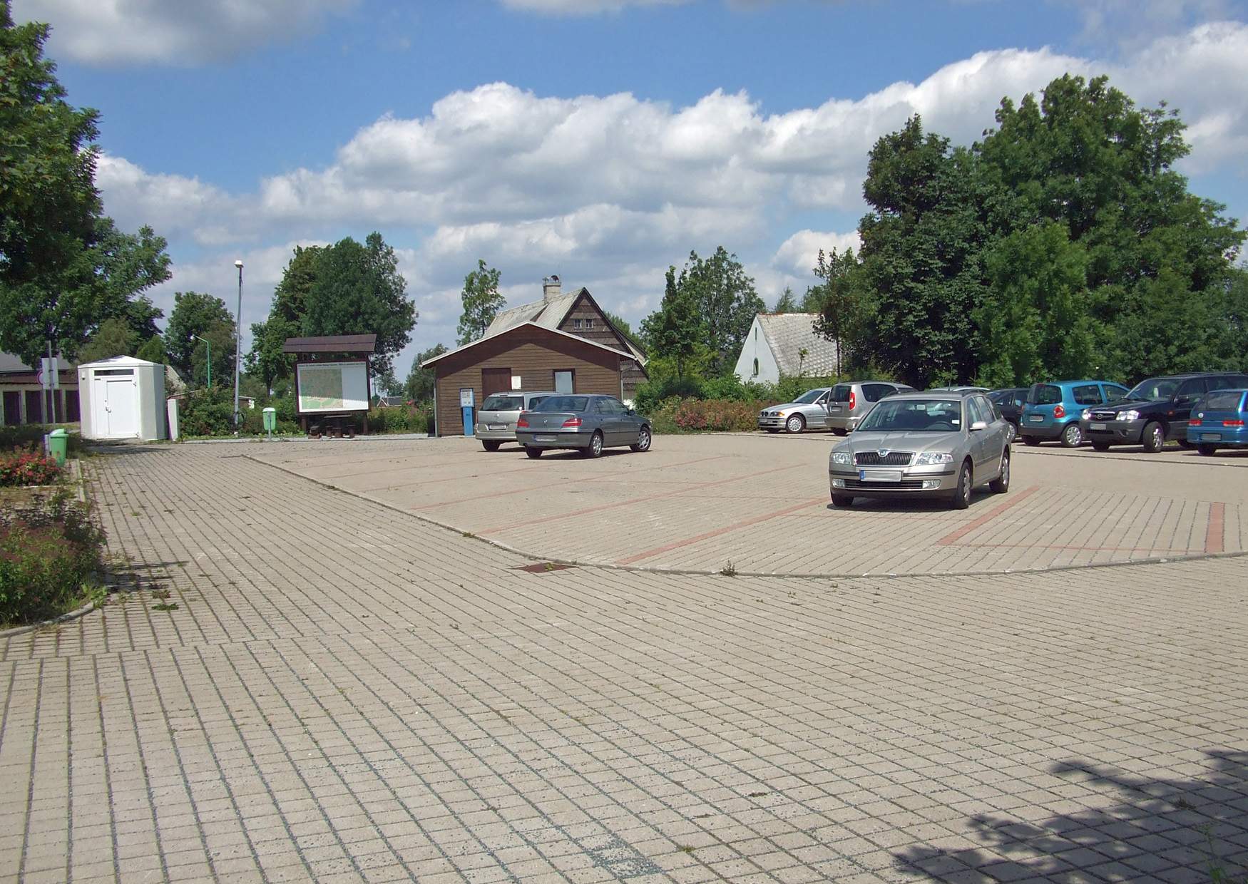 Der Wanderparkplatz in Fürstenau einem Ortsteil von Altenberg