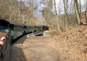 Weißeritztalbahn im Rabenauer Grund