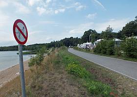 Caravanstellplatz Weißkollm am Dreiweiberner See