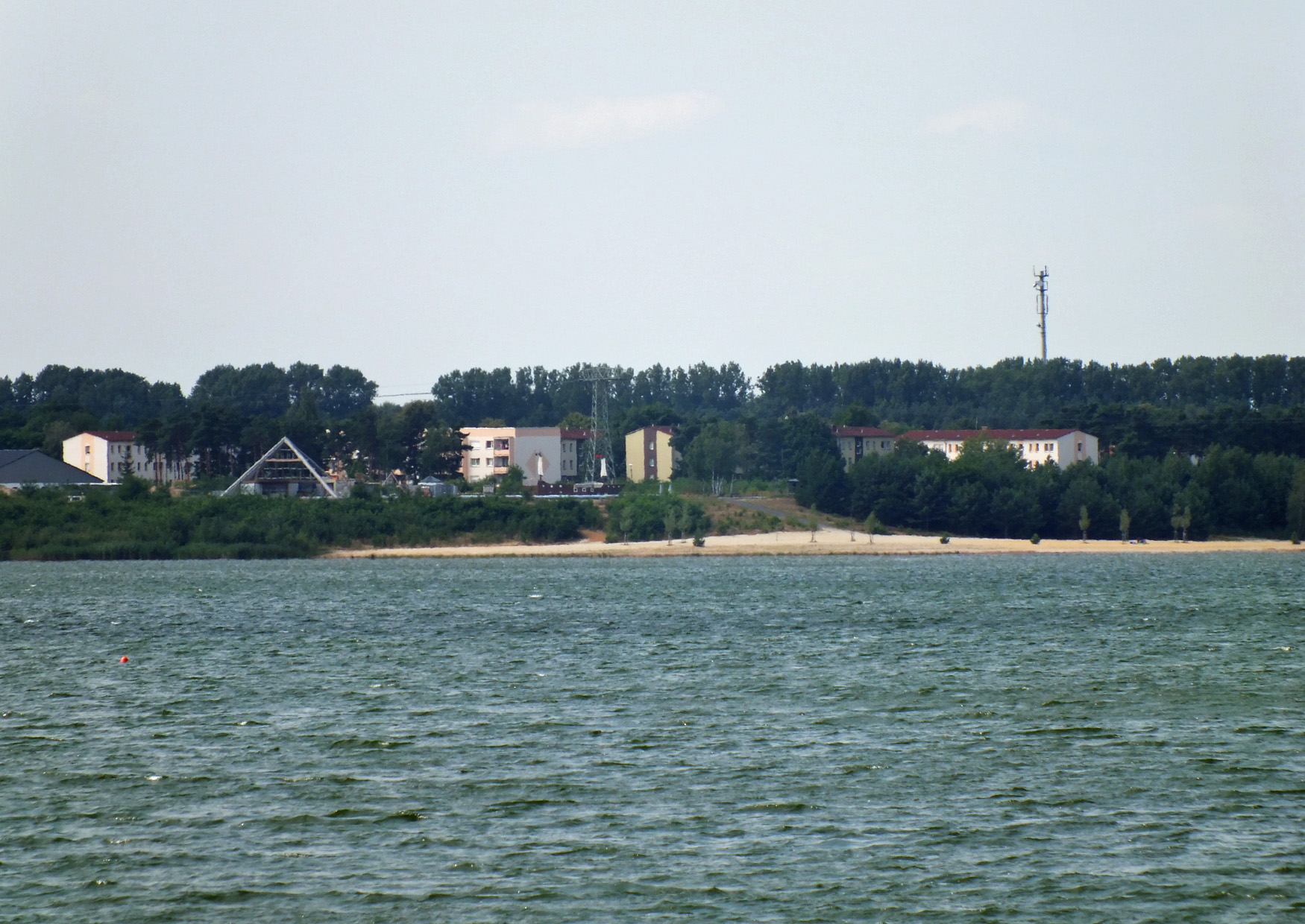 Strand Lohse, Blick über den See