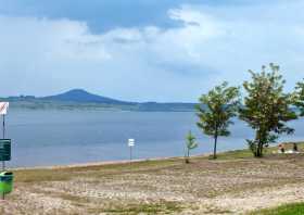 Strand am Berzdorfer See bei Hagenwerder