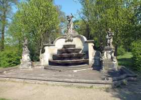 Park Altdöbern Muschelbrunnen