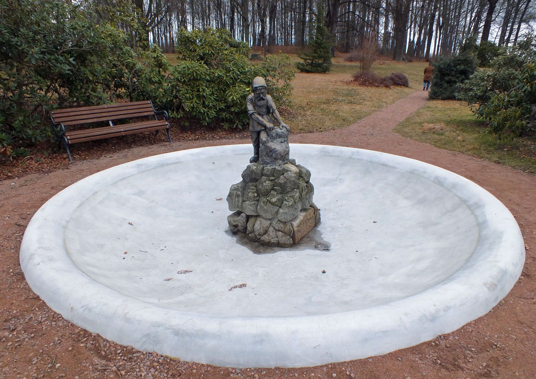 Springbrunnen im Schloßpark Naundorf