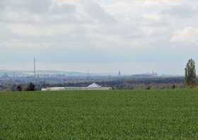Blick Richtung Dresdener Altstadt von Bernhard-Muth-Straße Pirna