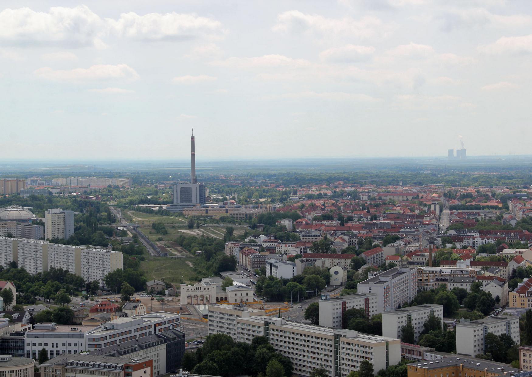 Funkturm MDR Gebäude links Kohlrabizirkus Leipzig Bayrischer Bahnhof