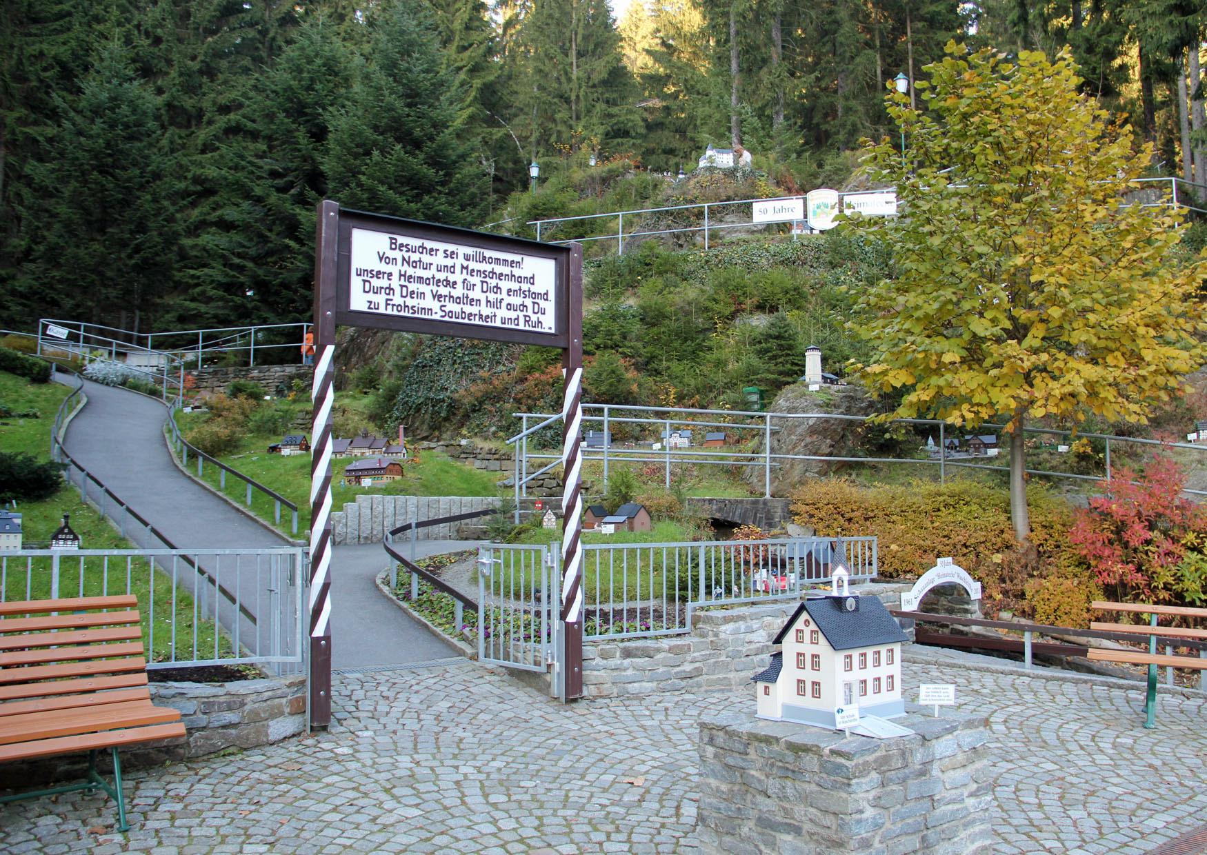 Ausflugsziel im Erzgebirge Waschleithe Miniaturpark Heimateck