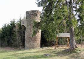 Hirschturm Naundorf Ausflugsziel in Sachsen