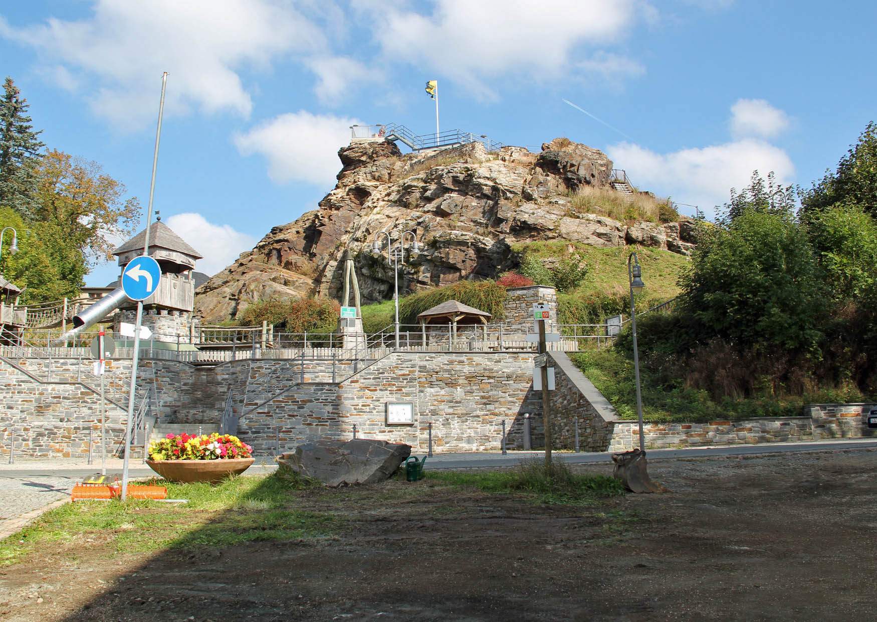 Alter Söll ein Aussichtsfelsen im Vogtland in Schöneck