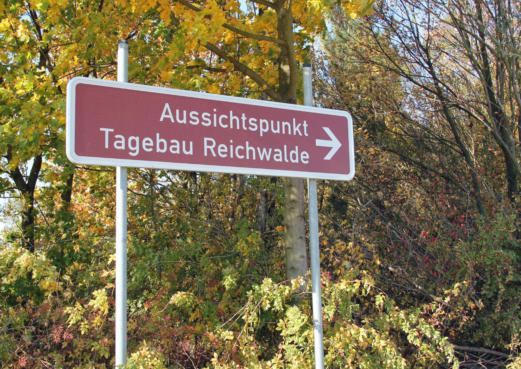 Wegweiser Aussichtspunkt Tagebau Reichwalde