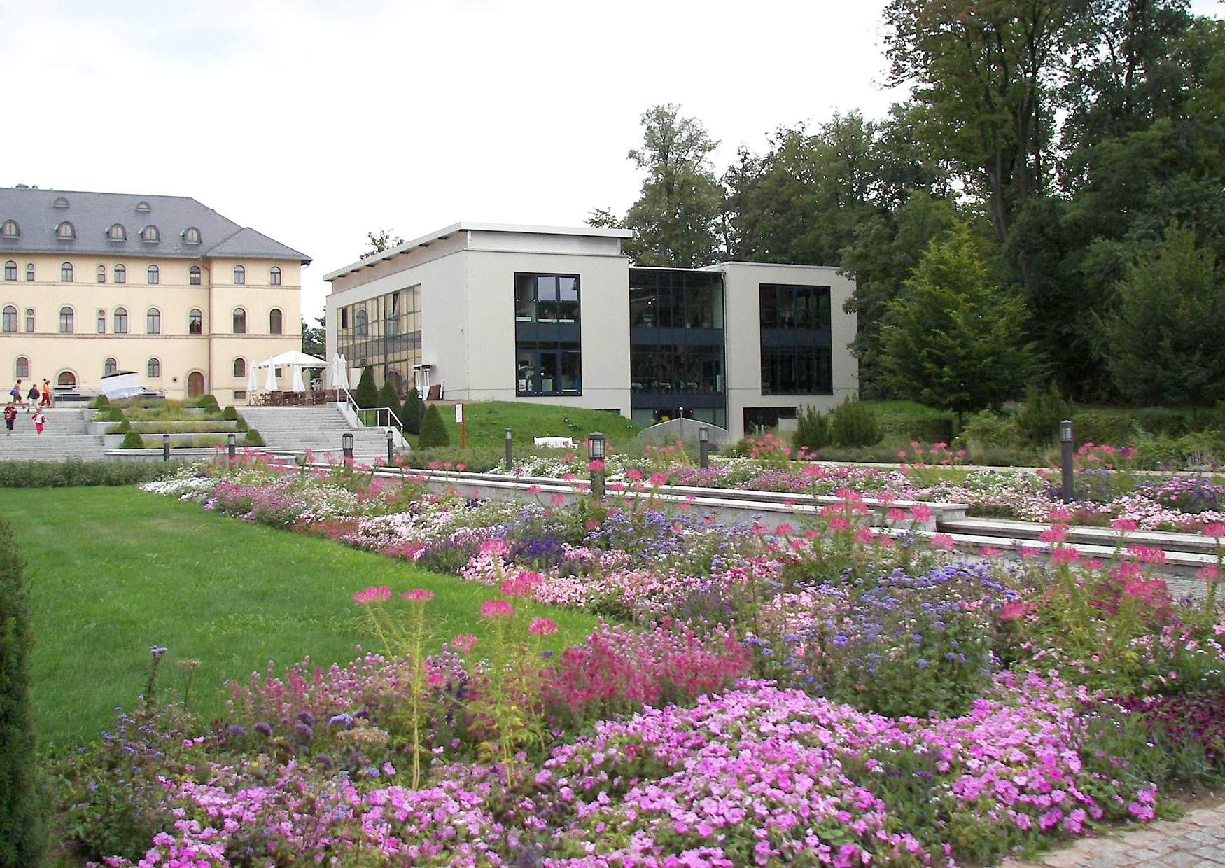 Daetz-Centrum Holzschnitzkunst und französischer Garten